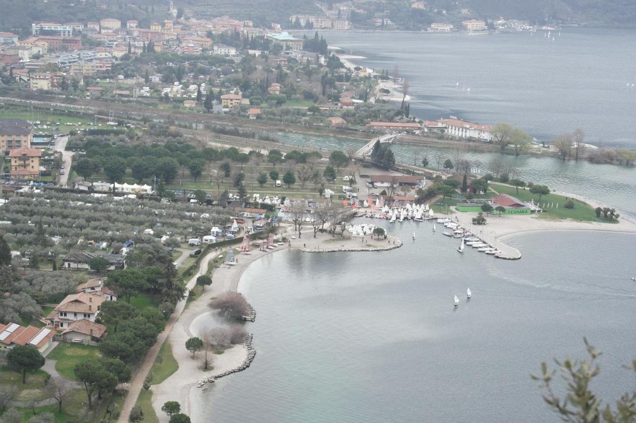 Hotel Villa Verde Torbole Sul Garda Kültér fotó