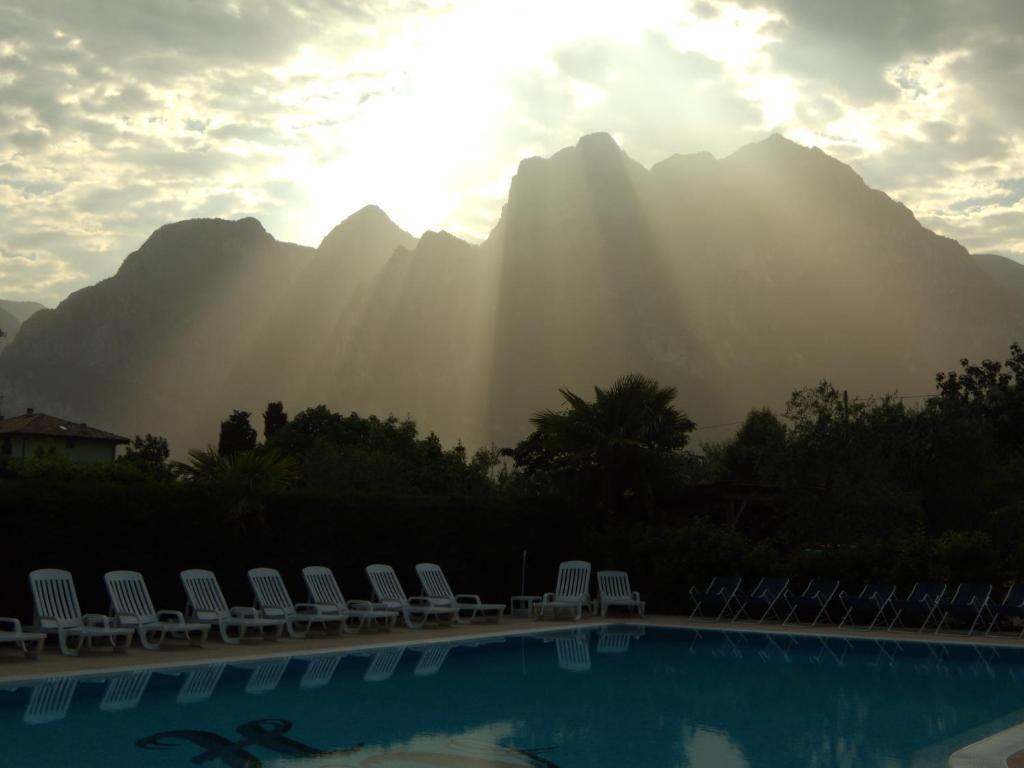 Hotel Villa Verde Torbole Sul Garda Kültér fotó